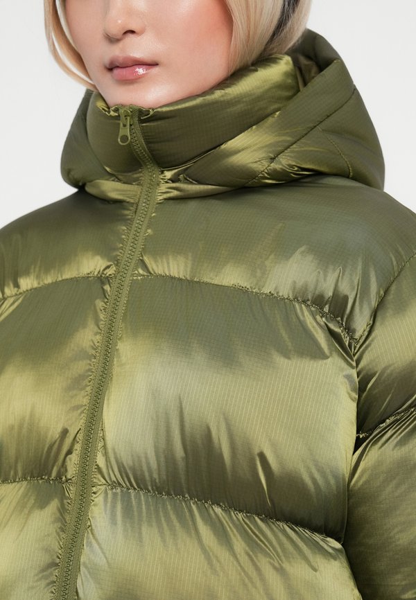 Pieces PCMILLA SHINY PUFFER JACKET HOOD