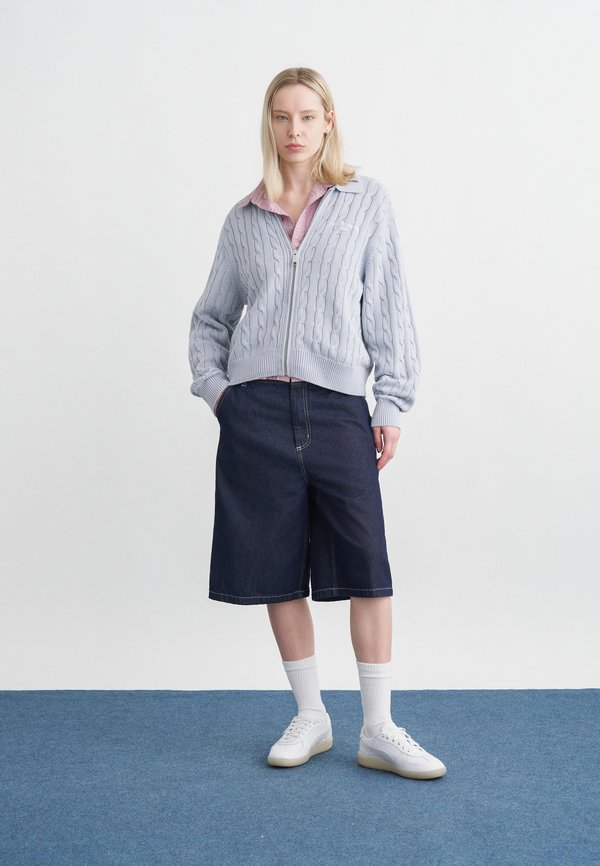 Carhartt WIP NIXON SINGLE KNEE ROBERTSON