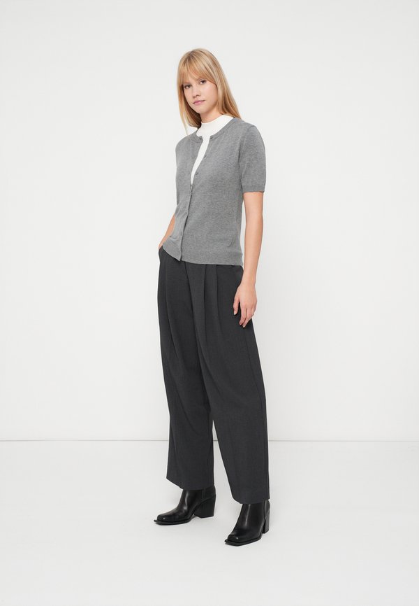 Pieces PCNORA O NECK CARDIGAN