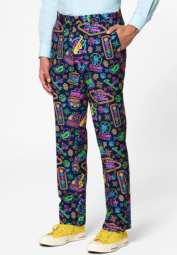 OppoSuits MR VEGAS