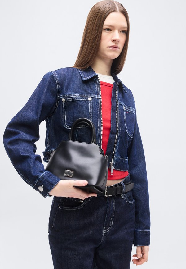Tommy Jeans CROPPED ZIP-THRU DENIM JACKET