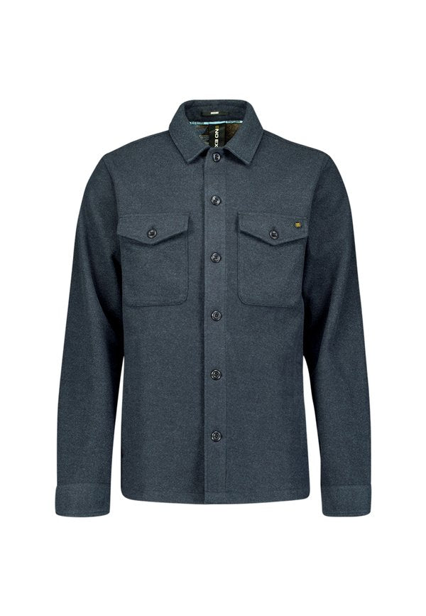 NO EXCESS BUTTON CLOSURE