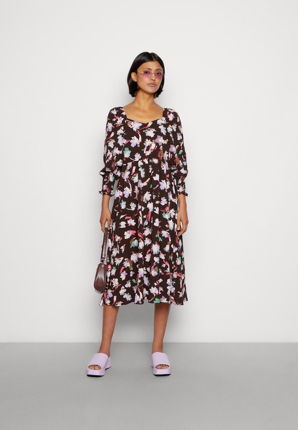 Vero Moda VMANJA SALINA 3/4 CALF DRESS
