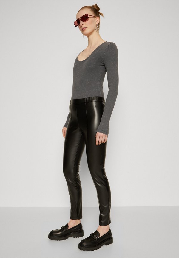 Even&Odd Tall by Zalando
