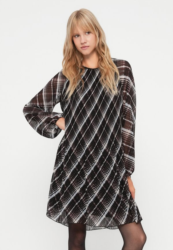 VILA VIDALIANA KIKA O NECK DRESS