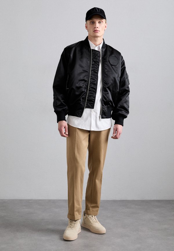 Filling Pieces UNISEX