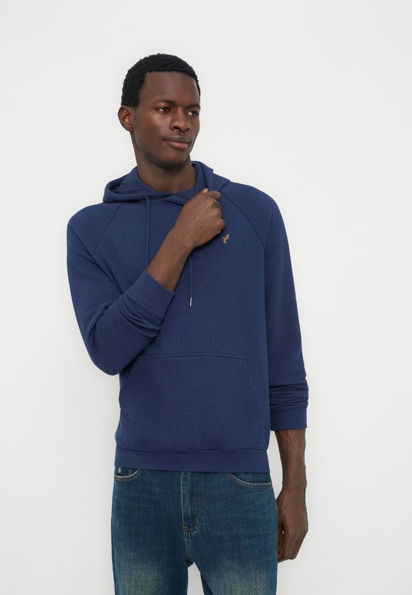 Pier One by Zalando