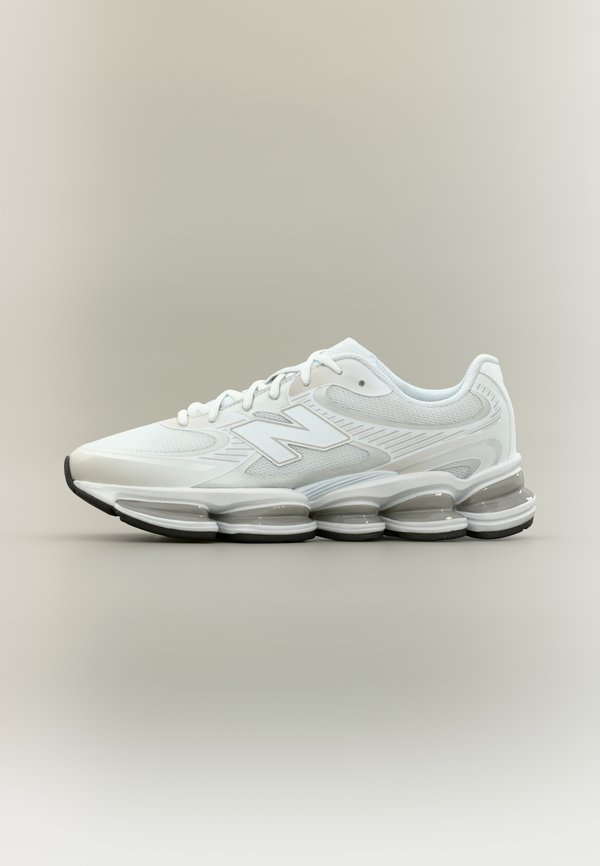 New Balance U2000 UNISEX - Trainers - white/silver-coloured metallic
