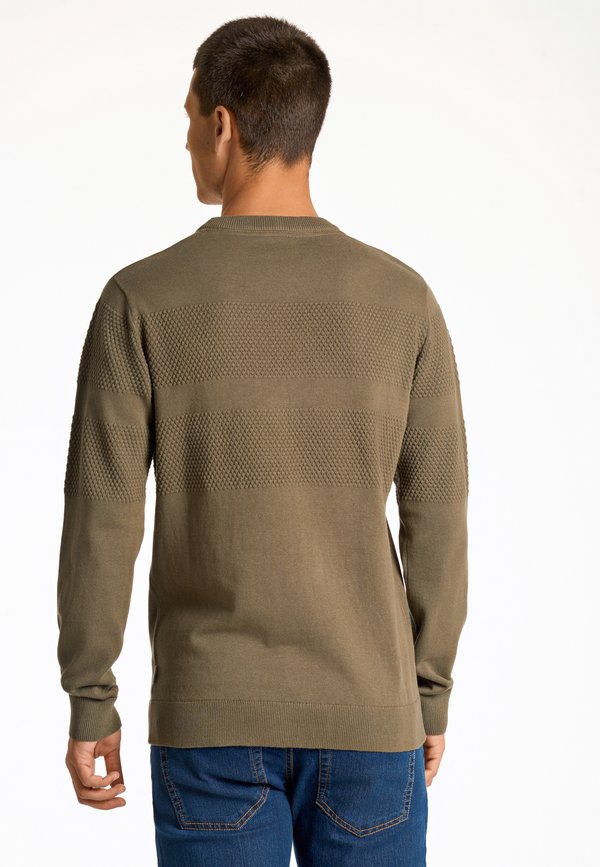 Lindbergh PURL O-NECK