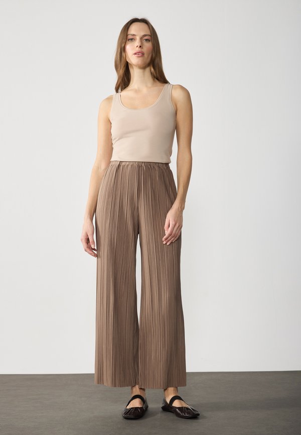 Anna Field by Zalando
