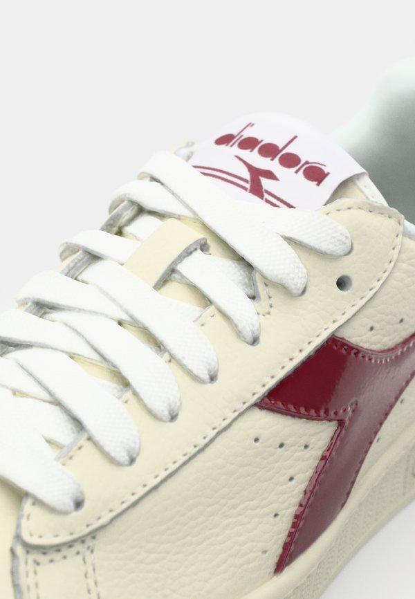 Diadora GAME STUDS