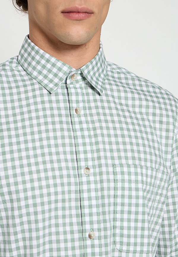 TOM TAILOR