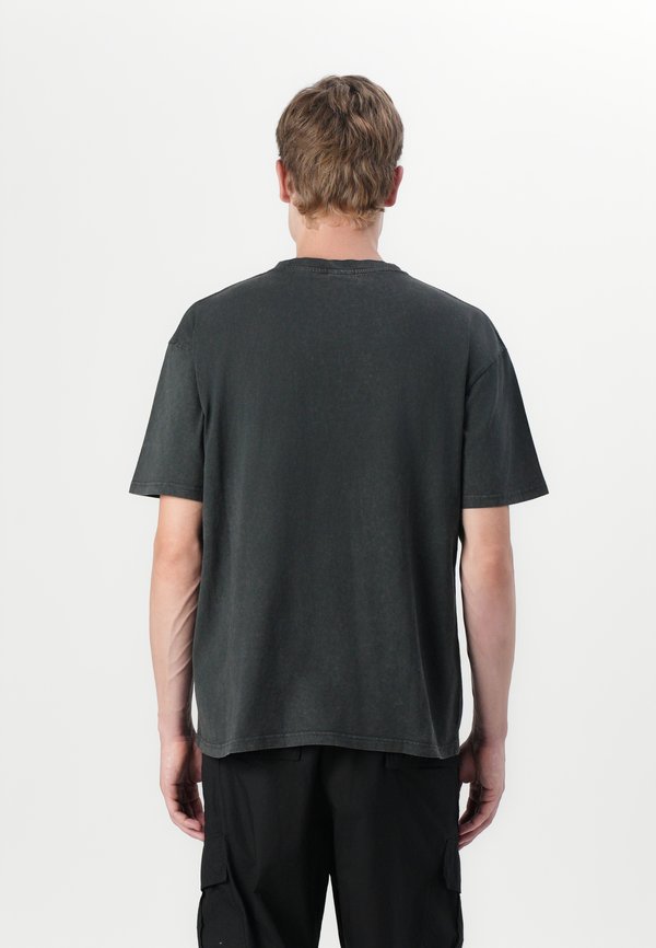 ARKK Copenhagen BOXY TEE UNISEX