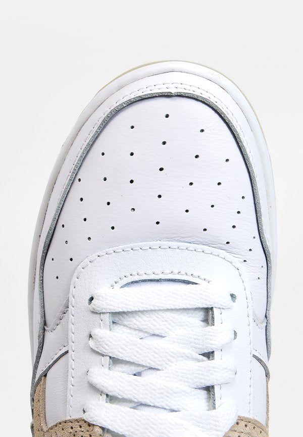 Under Armour COURT 96