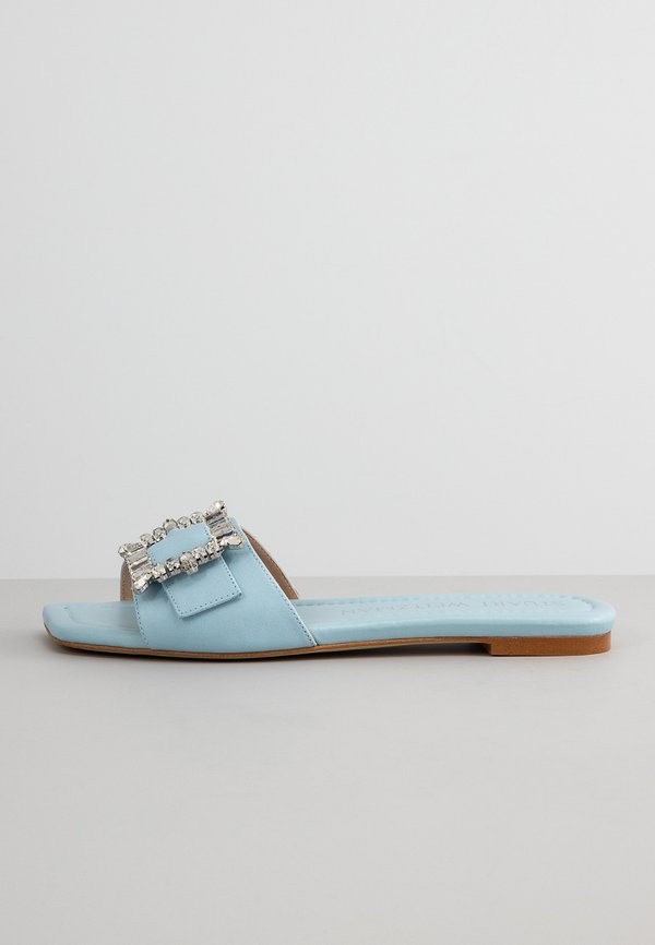 Stuart Weitzman