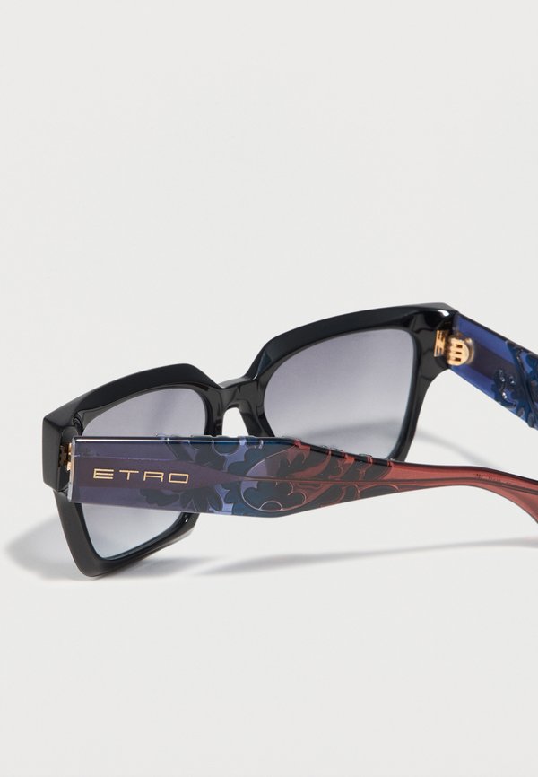 ETRO