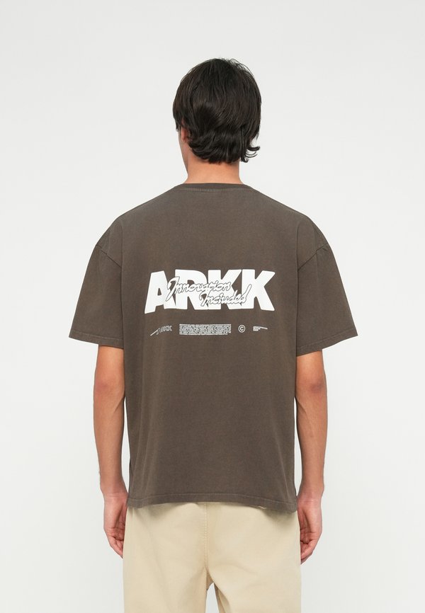 ARKK Copenhagen BOXY TEE UNISEX