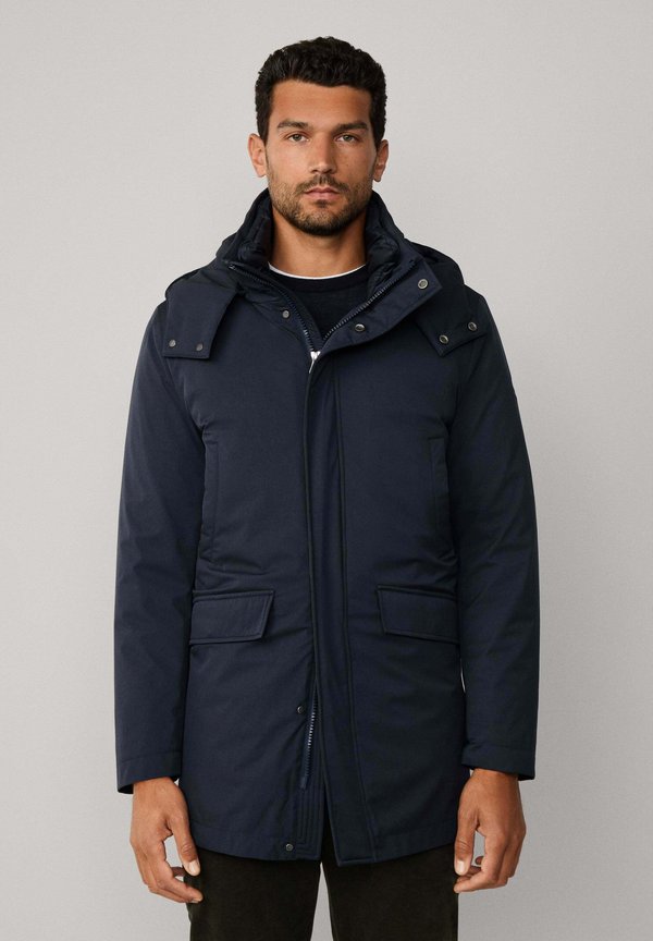 Hackett London