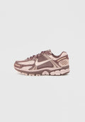 Nike Sportswear ZOOM VOMERO 5 - Trainers - tattoo/particle rose/violet/silt red/black