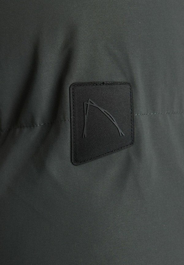 CHASIN' EXPLORER TECH