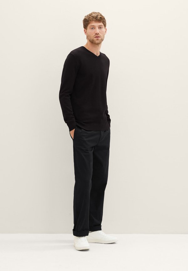 TOM TAILOR  V NECK