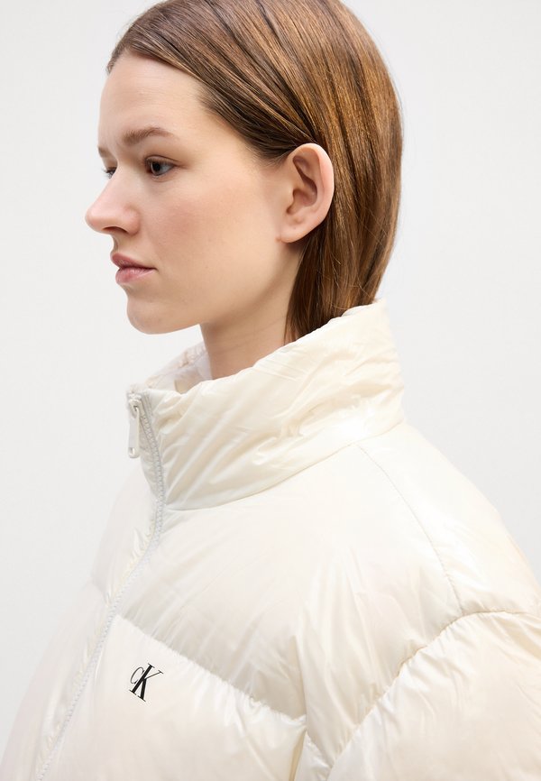 Calvin Klein Jeans HIGH SHINE CROP JACKET