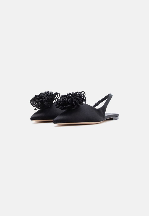 By Malene Birger LAILI