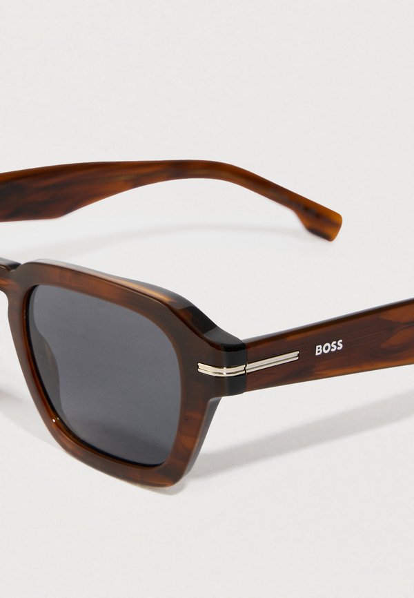 BOSS UNISEX