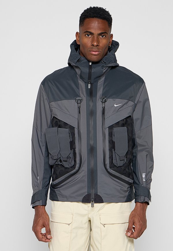 Nike Sportswear