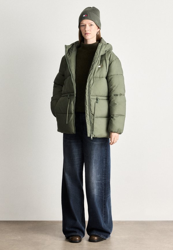 Tommy Jeans HOODED MIDI PUFFER