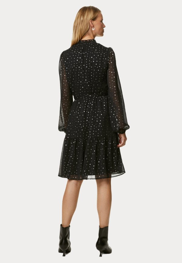 Marks & Spencer