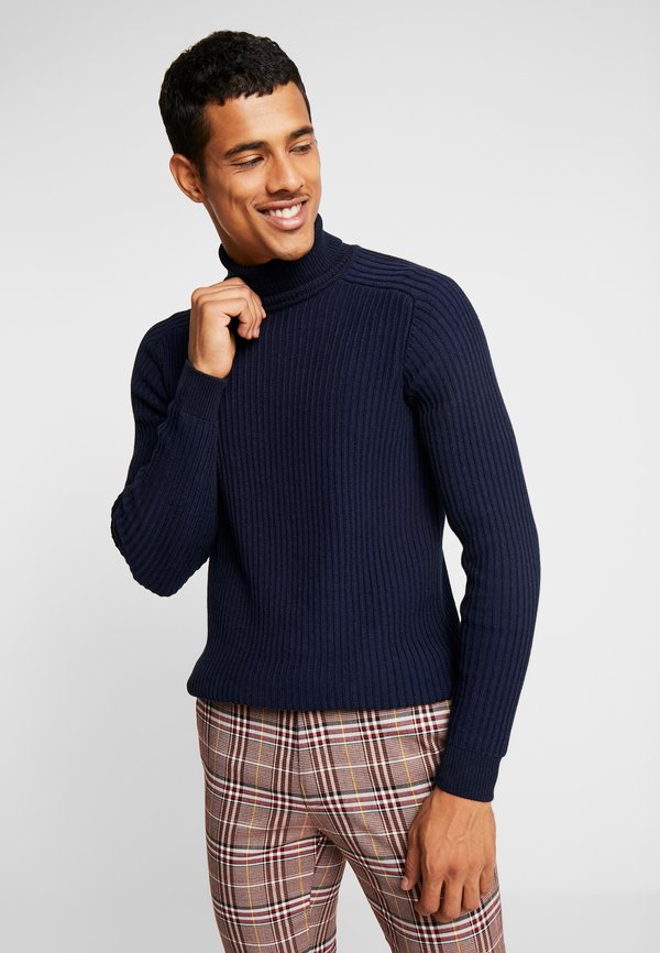 Pier One by Zalando