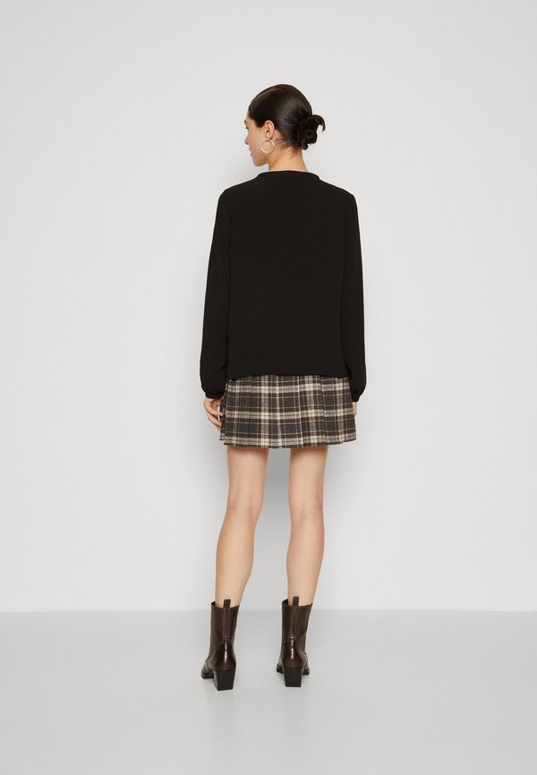 JDY JDYDIVYA V NECK SHIRT