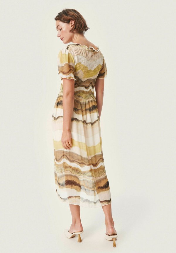 Soaked in Luxury  SLJOSEFINE OLYMPIA