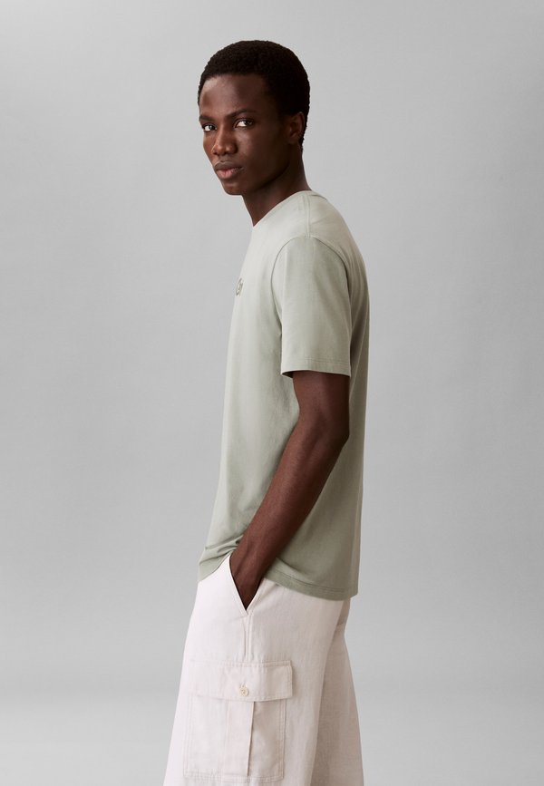 Calvin Klein SPORTSWEAR GRAPHIC TEE