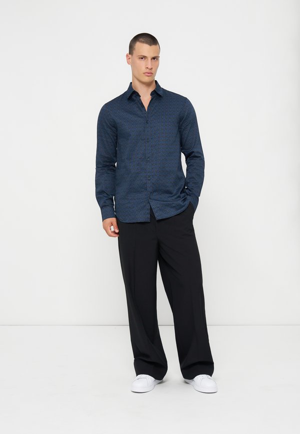 Armani Exchange