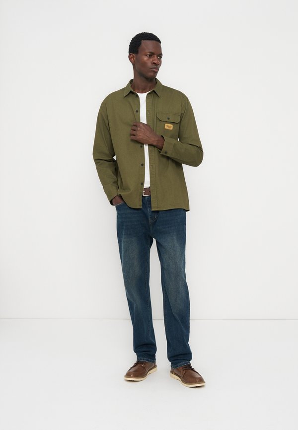 Pier One by Zalando