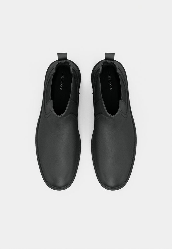 Pier One by Zalando