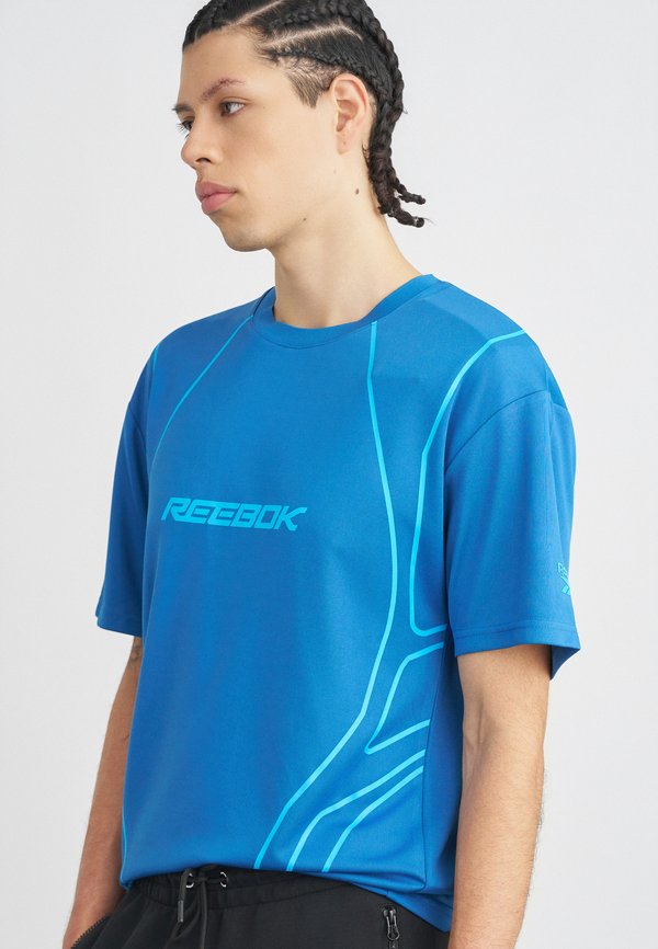 Reebok Classic SPORT STREET PIPING PRINTED