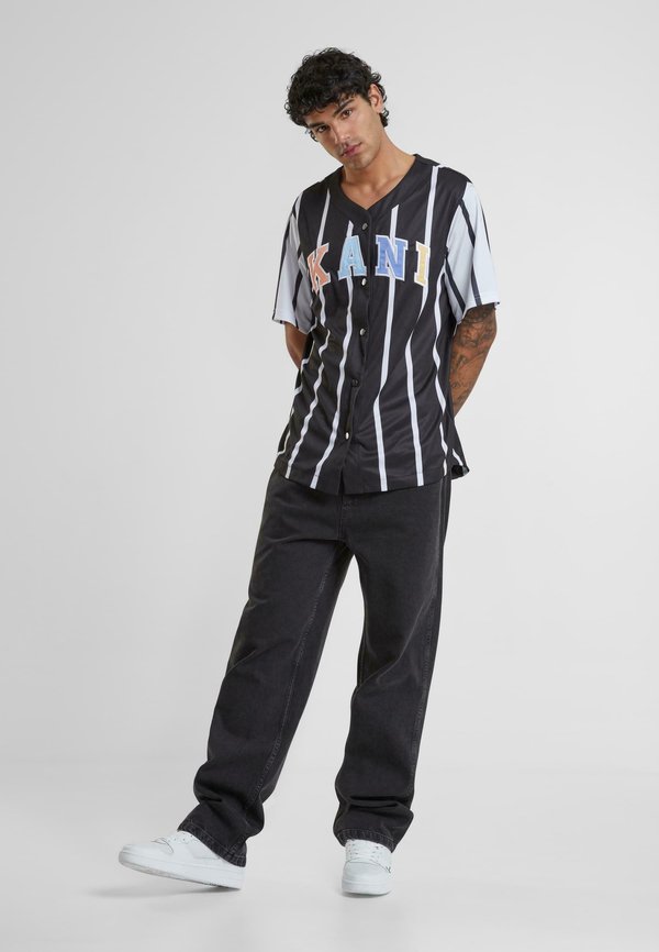 Karl Kani SERIF STRIPED