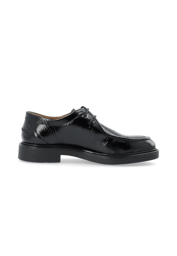 Bianco Moc-toe shoes BIAADDA