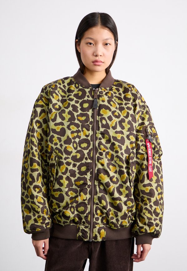 Alpha Industries MA-1 CAMO
