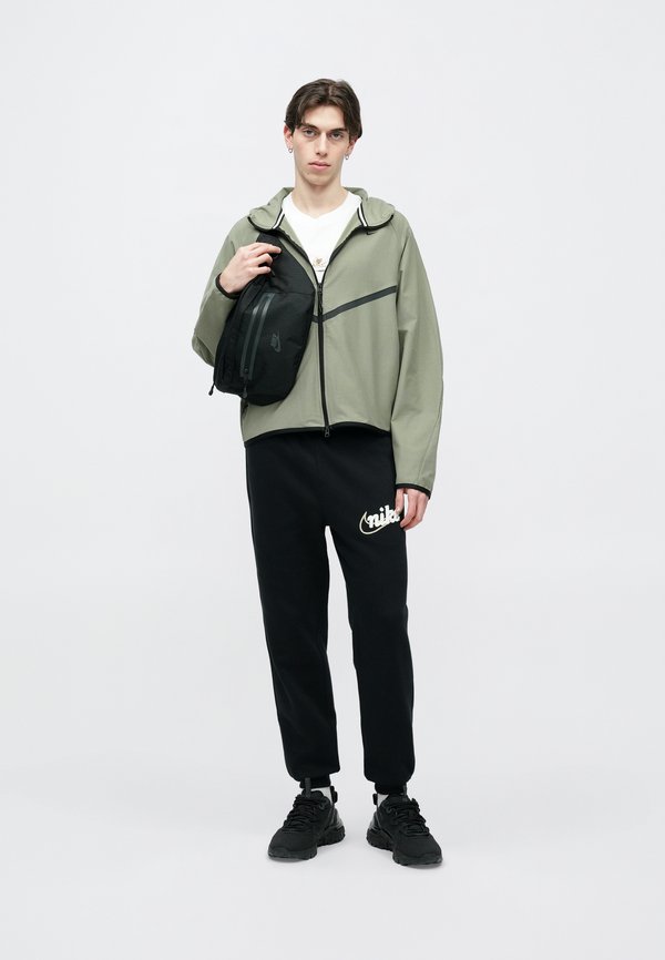 Nike Sportswear M NK TECH SHORI KNIT WR FZ JKT