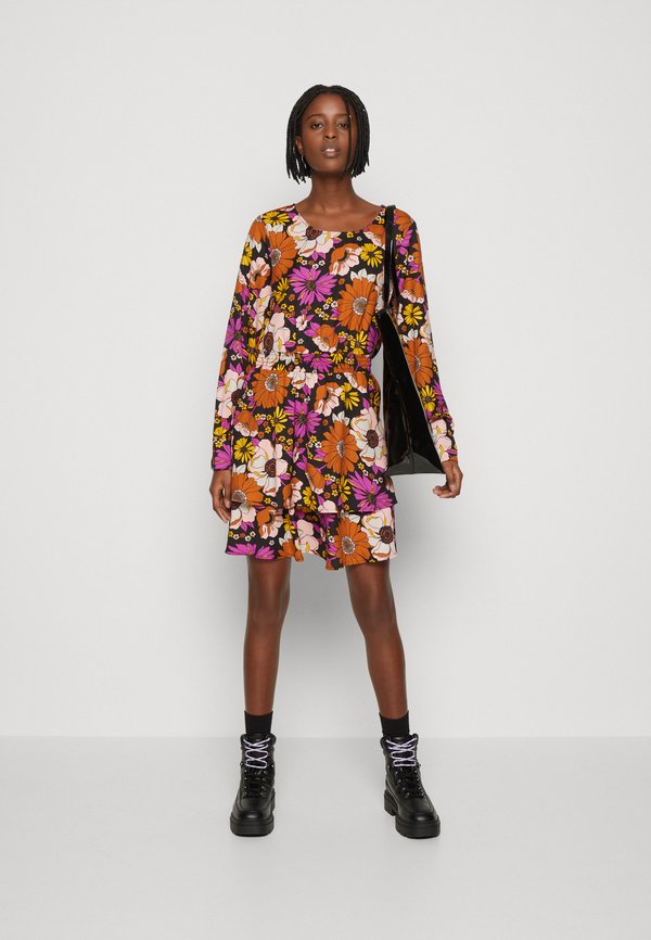 ONLY ONLRYLEE LIFE LAYERED DRESS