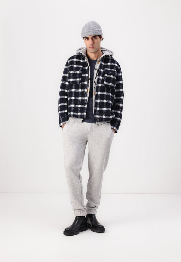 Casual Friday JUKES CHECKED SHACKET