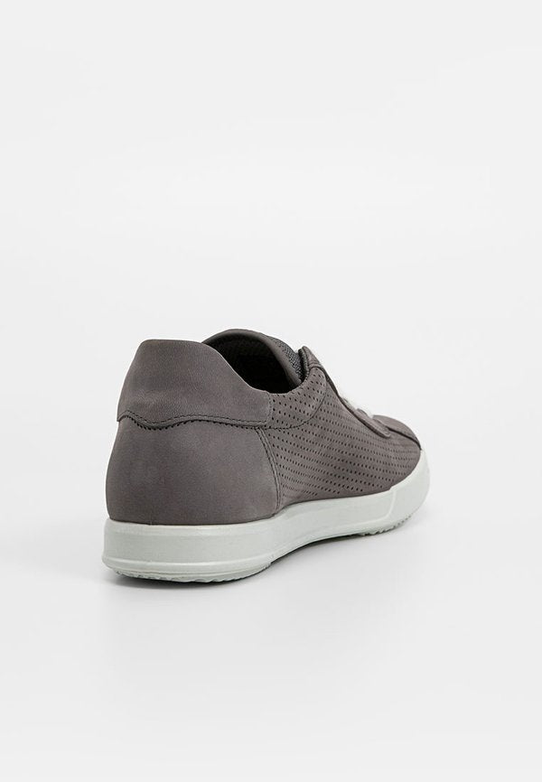 ECCO TRAVEL