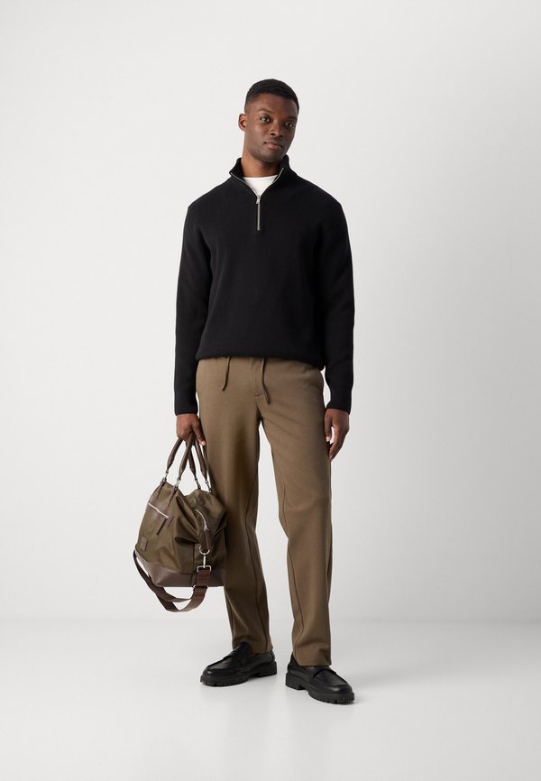 Lindbergh SUPERFLEX RELAXED FIT PANTS