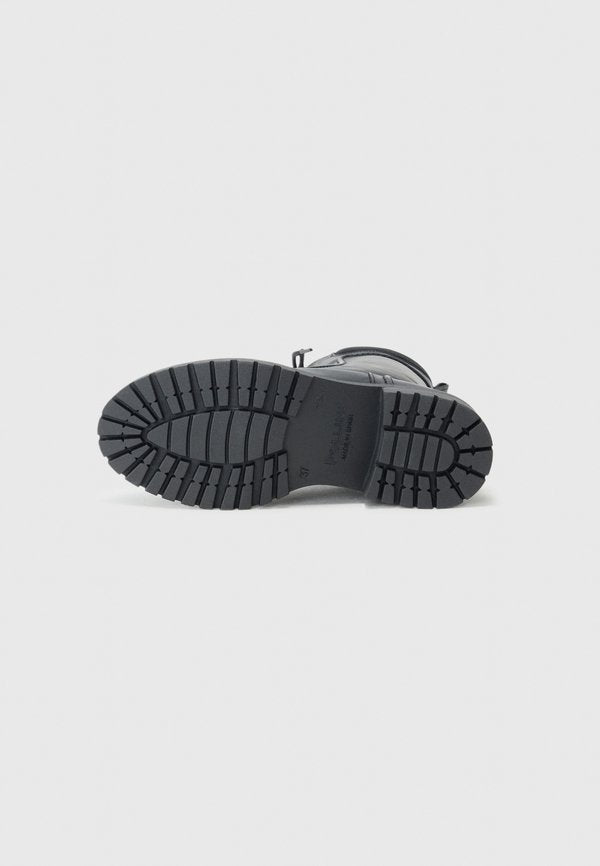 Pollini