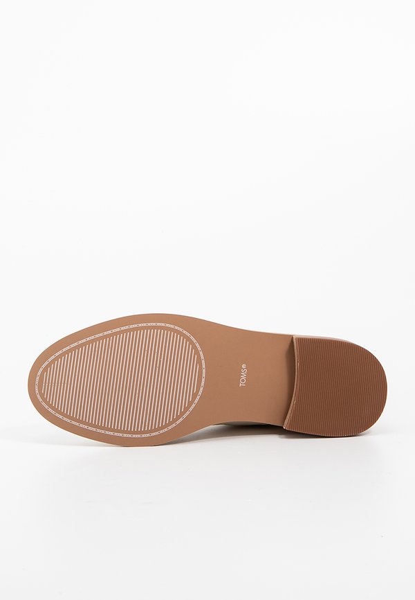 TOMS CHARLIE