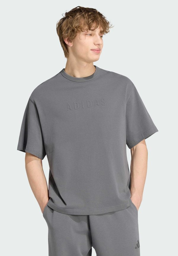 adidas Sportswear ADIDAS SPORTSWEAR SOFT LUX GRAPHIC TEE - Basic T-shirt - grey five